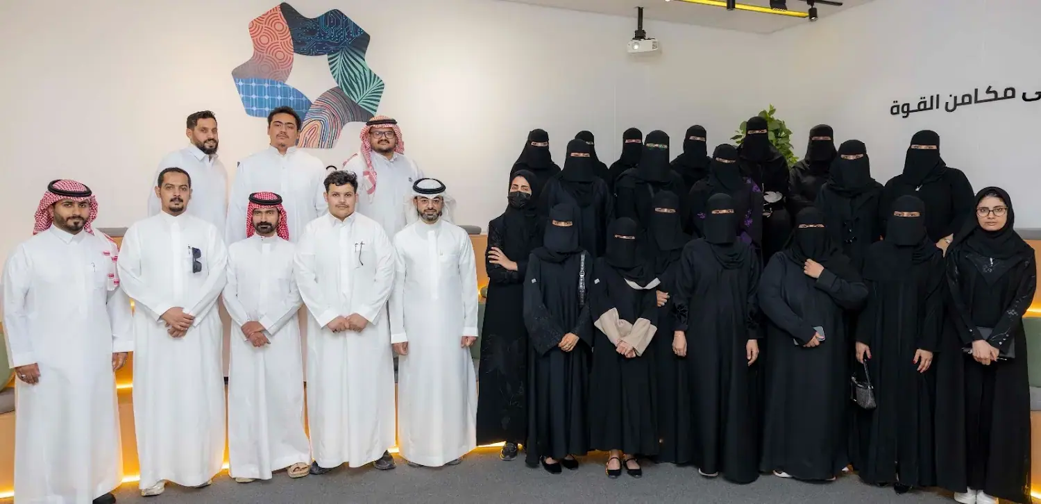 تقديم ورشة عمل «الامتثال في التجارة الإلكترونية» للمشاريع المشاركة في مسرّعة نيوم للأعمال (سفن سينسز) بمقر المسرّعة في تبوك