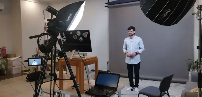 تسجيل دورة «العمل الحر عبر الإنترنت» لمنصة ملتقى المبدعون للتدريب (أقدِم)، 2022